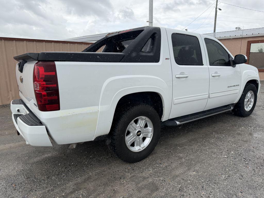 2009 Chevrolet Avalanche LT2 - Photo 8