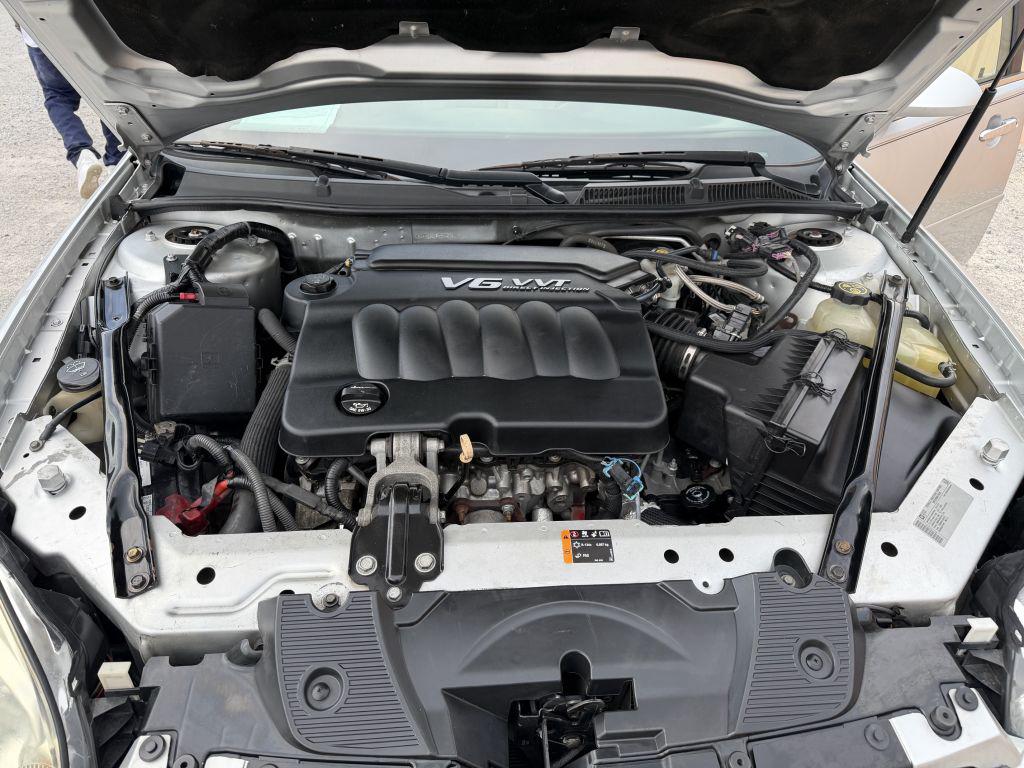2013 Chevrolet Impala LTZ - Photo 9
